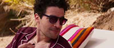 -Girlfriend?
-Not in Bali. - The Forgiven