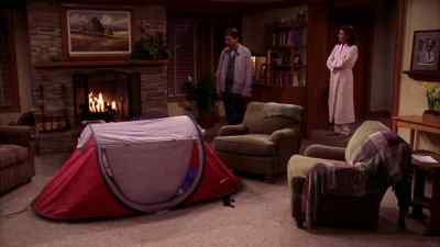 - GIRLS ARE IN THE TENT? - Everybody Loves Raymond