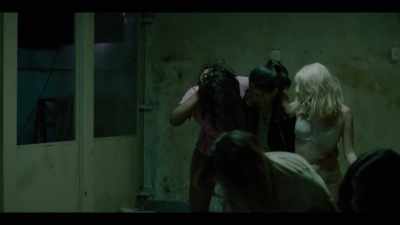 [girls groaning] - La Madre
