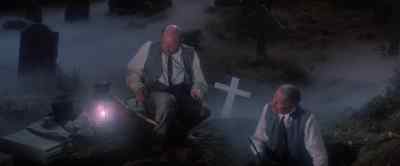 Give me a wrenching iron, Jack. - Dracula