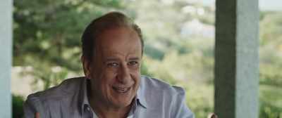 Give yourself completely, Silvio. - Loro 1