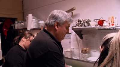 GIVE IT 24 HOURS,
LET THE WORD SPREAD, - Kitchen Nightmares