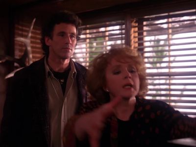 - Give it to me.
- Just a second, poodle. - Twin Peaks