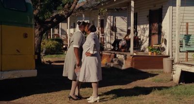 Give your mama a kiss. - The Help