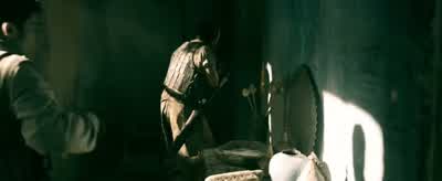 Give me a hand. - Robin Hood