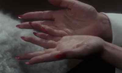 Give me your hand.
Give it to me. - Daughters of Darkness