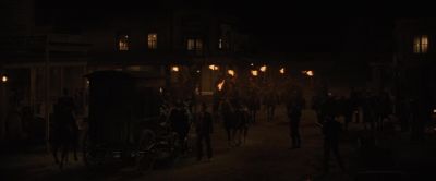 Give me your hand. - Cowboys &amp; Aliens