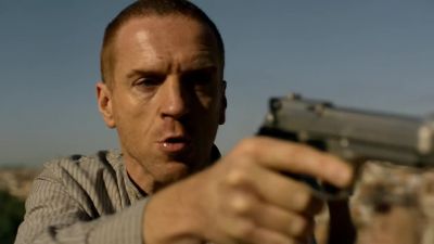 Give me your phone. Phone. - Homeland