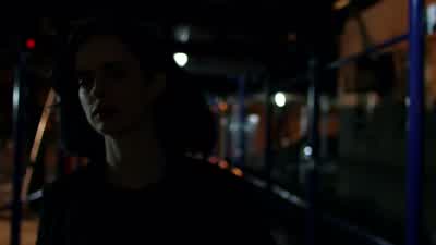 Give me your wallet. - Marvel's Jessica Jones