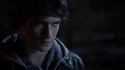 Give me the bottle. - Teen Wolf