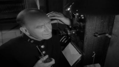 Give me the chisel - Frankenstein Meets the Wolf Man