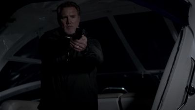 Give me the gun. - Ray Donovan
