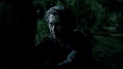 Give me the gun. - Longmire