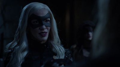 GIVE THIS TO FELICITY. - Arrow