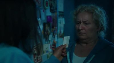 Give this to Marie. - Wentworth