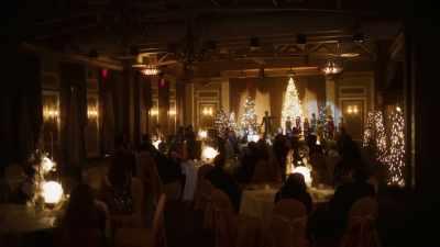 Give it up - Christmas in the Spotlight