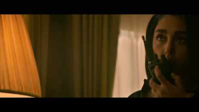 -Give me verbal.
-[G on radio] G here. - Extraction