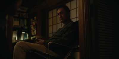 - Give you?
- Yeah, I didn't write anything - Tokyo Vice