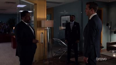 Glace, solidatur. - Suits