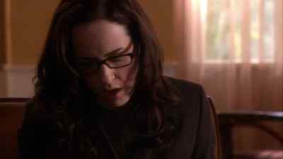 - [glass shatters]
- Oh. Oh, gosh. - Kyle XY