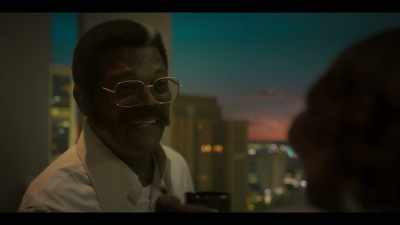 - (GLASSES CLINK)
- (BOTH LAUGH) - Fight Night: The Million Dollar Heist
