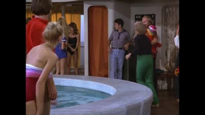 Glen, wait! - The Love Boat