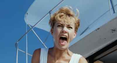 (Glenda screams) - Cruel Jaws