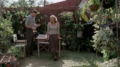 Glenn, get that duck. - The Walking Dead