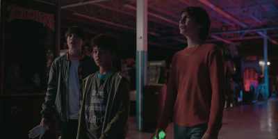 Glitchy generator. Chill.
This building is ancient. - Spirit Halloween: The Movie