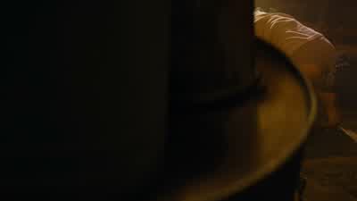 Gloria, babe, we got to go. - Fear the Walking Dead