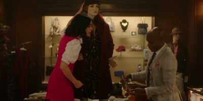 Gloria is just putting me
through her usual paces so
she can shoot me down again, - Katy Keene
