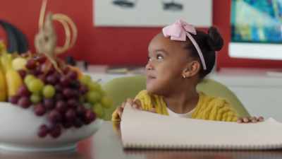 - Go ahead, Honey, draw. - Workin' Moms