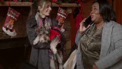 Go ahead, make
yourself at home. - A Taste of Christmas