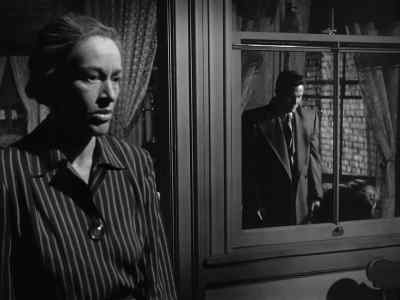 Go away, Charlie... Go away. - Body and Soul