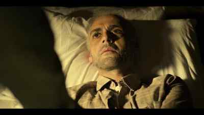 Go back, Jim.
Go home to your family. - Lockerbie: A Search for Truth