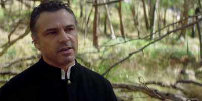 Go back to Lake View,
Mr. Fitzhubert. - Picnic at Hanging Rock