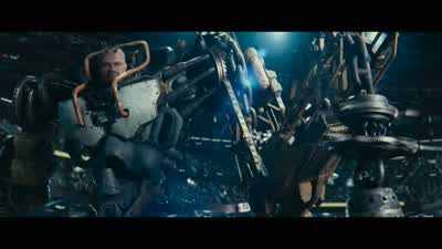 Go easy on me, guys. - Alita: Battle Angel