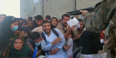 - Go! Get back! Go! Go! - Escape from Kabul
