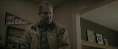 - Go get in the truck.
- Dad, I didn't... - Kin