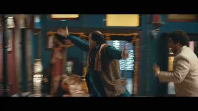 Go, get them! They ran away! - Teefa in Trouble