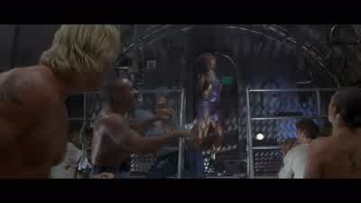 Go, girl! - Con Air