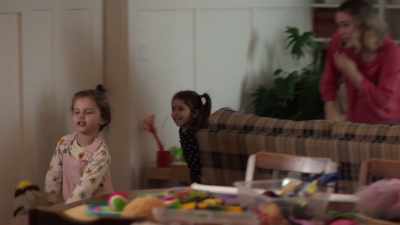 -Go give it to Daddy.
-[children laughing] - Blind Date Book Club