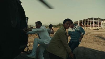 - Go, go, go!
- Let's go! Let's go! - The Rookie