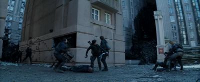 Go, go, go! - The Hunger Games: Mockingjay   Part 2