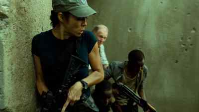 - Go, go.
- Move! - Strike Back