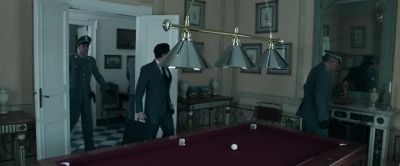 - Go.
- Go upstairs. - House of Gucci