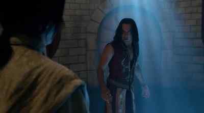 Go! He's getting away. - Legend of the Seeker