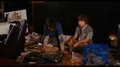 Go. - No. - Go. - No! - Go! - Zathura: A Space Adventure