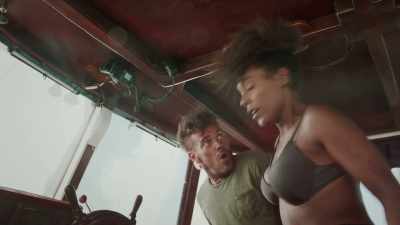 Go now! We gotta go!
We gotta go! - 6-Headed Shark Attack