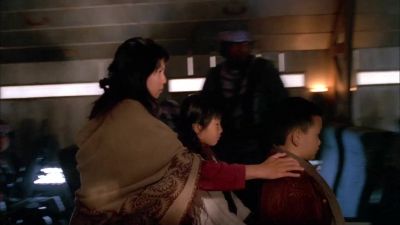 Go on. Straight through. - Firefly